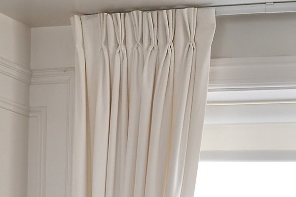 pinch pleat curtains
