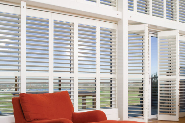 Motorised shutters